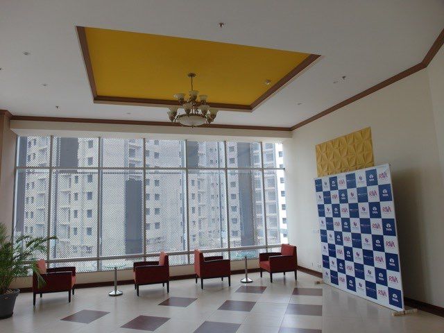 Clubhouse lounge seating